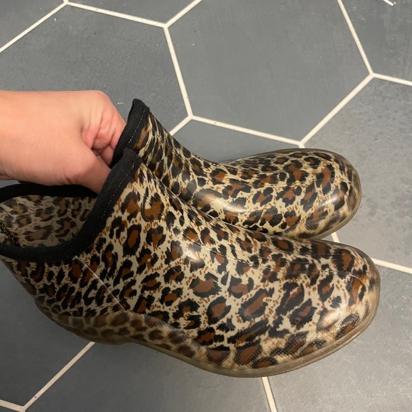 Corkys Leopard Print Ankle Rain Boots Women's Waterproof Slip On - Size 7 - Picture 7 of 7